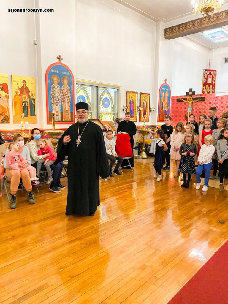 Ко дню святого Николая ученики воскресной школы Бруклинского собора подготовили концерт