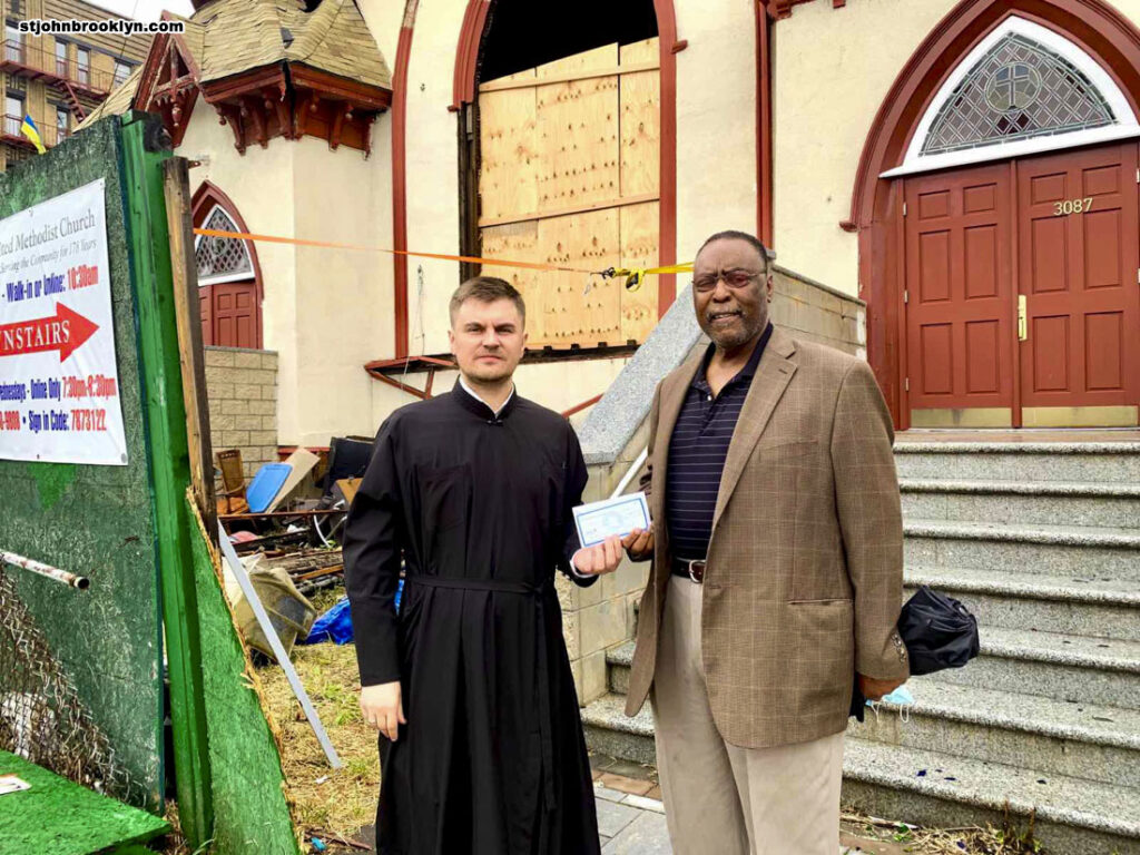 От Бруклинского собора передана помощь пострадавшей общине методистов