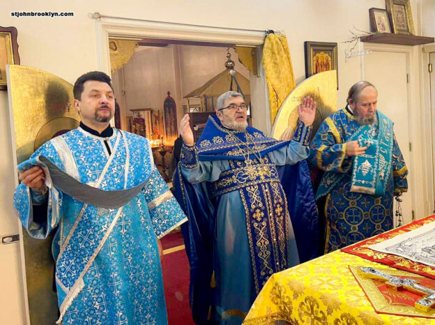 В православной церкви в Бруклине молитвенно отметили праздник Введение во Храм Пресвятой Богородицы