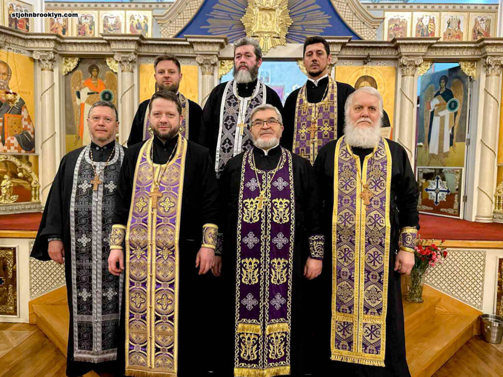В Православной церкви в Бруклине совершили Таинство Соборования