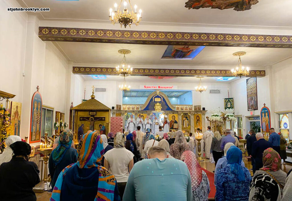 Праздник святых жен-мироносиц отметили в православной церкви в Бруклине