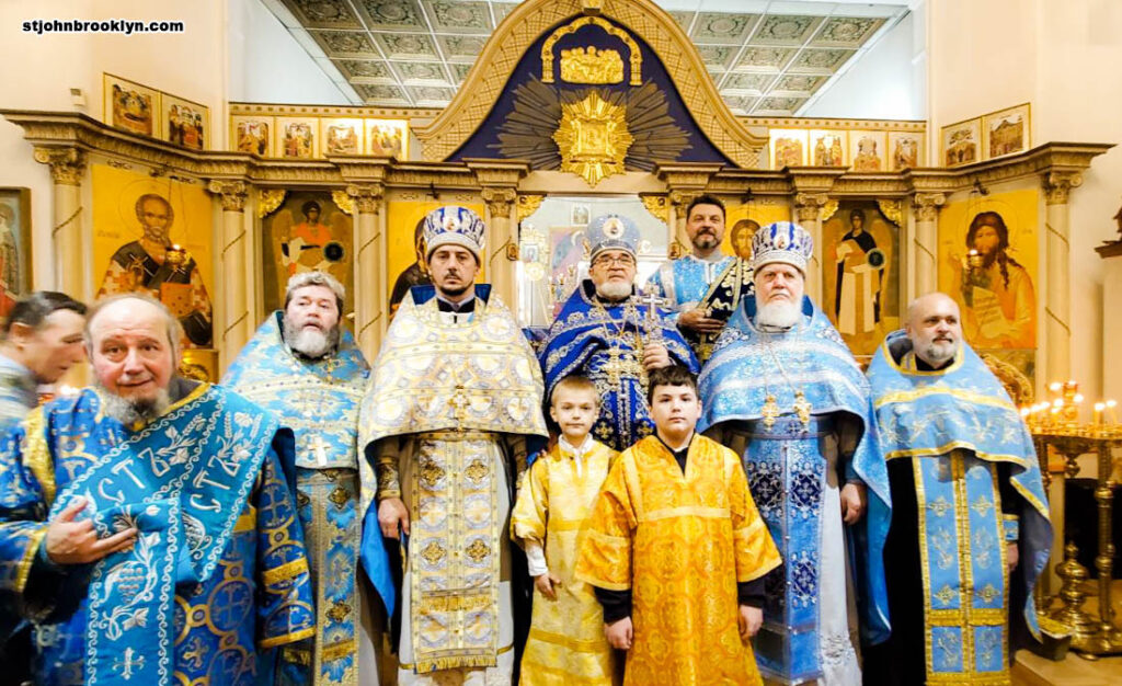 Празднование Рождества Пресвятой Богородицы в православной церкви в Бруклине