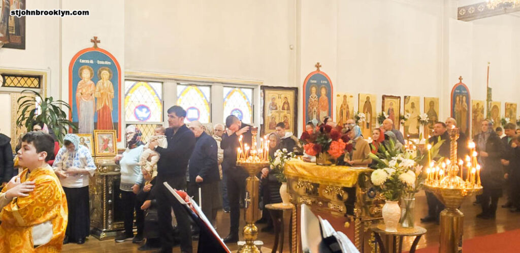 В православной церкви в Бруклине отметили Введение во храмПресвятой Богородицы