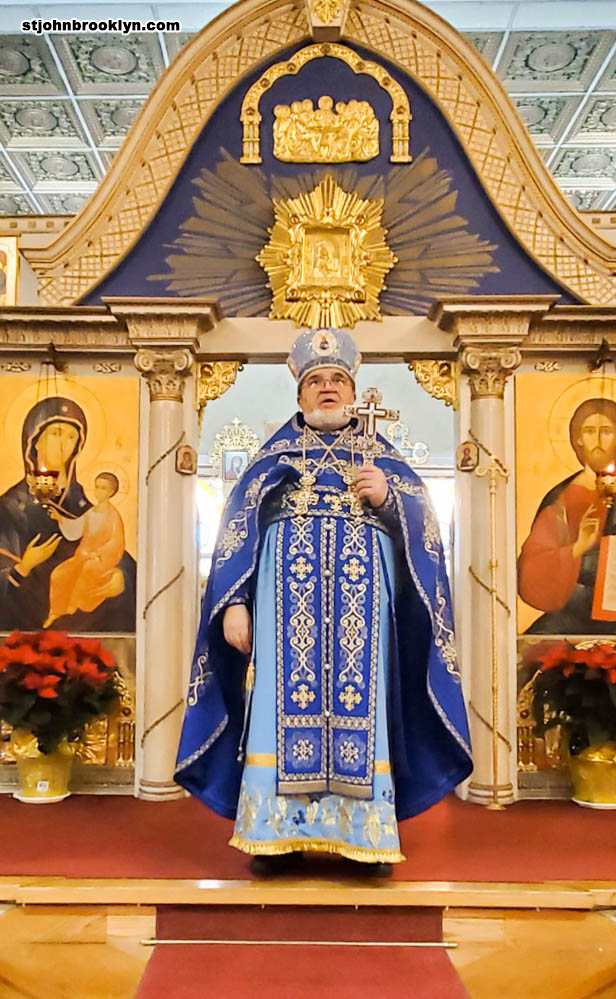 В православной церкви в Бруклине отметили Введение во храмПресвятой Богородицы
