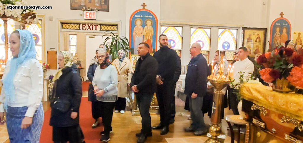 В православной церкви в Бруклине отметили Введение во храмПресвятой Богородицы
