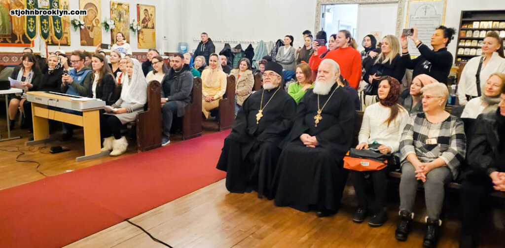 Воспитанники детской православной школы в Бруклине подготовили концерт ко дню святого Николая