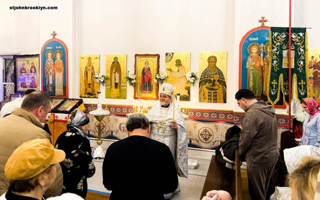 Праздничными богослужениями в Иоанно-Предтеченском соборе в Бруклине отметили Рождество Христово