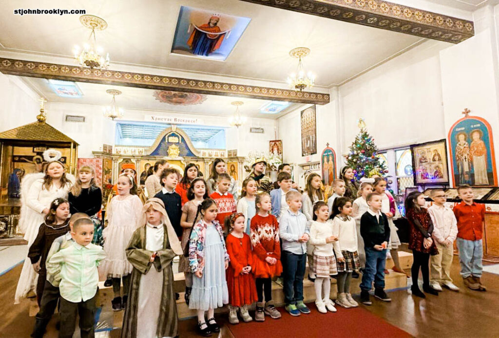 Детский рождественский праздник в воскресной школе прп. Сергия Радонежского в Бруклине