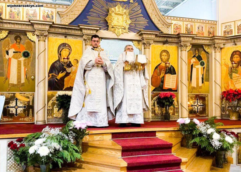 Праздничными богослужениями в Иоанно-Предтеченском соборе в Бруклине отметили Рождество Христово