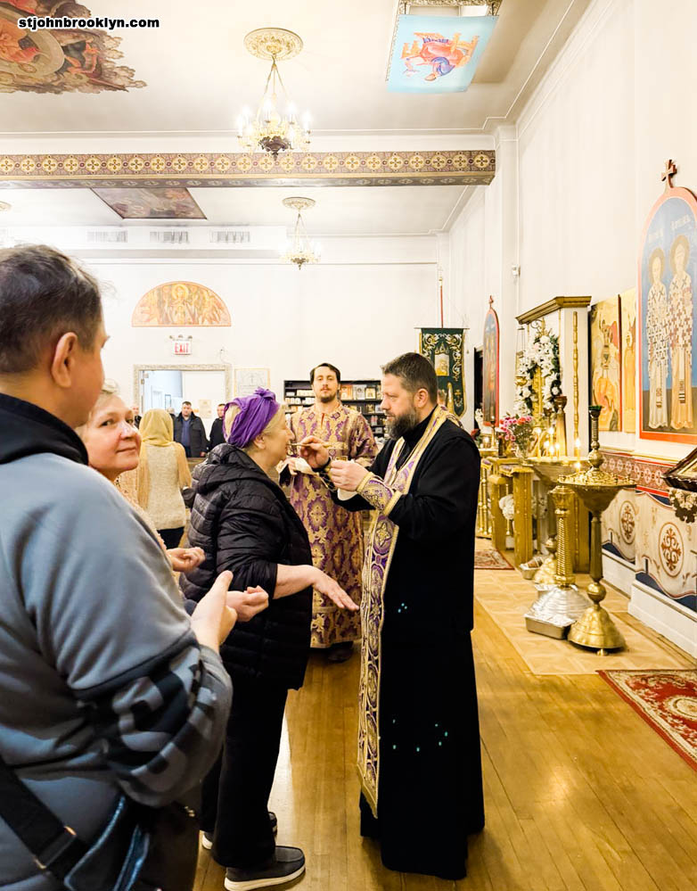 В православной церкви в Бруклине совершено Таинство Соборования