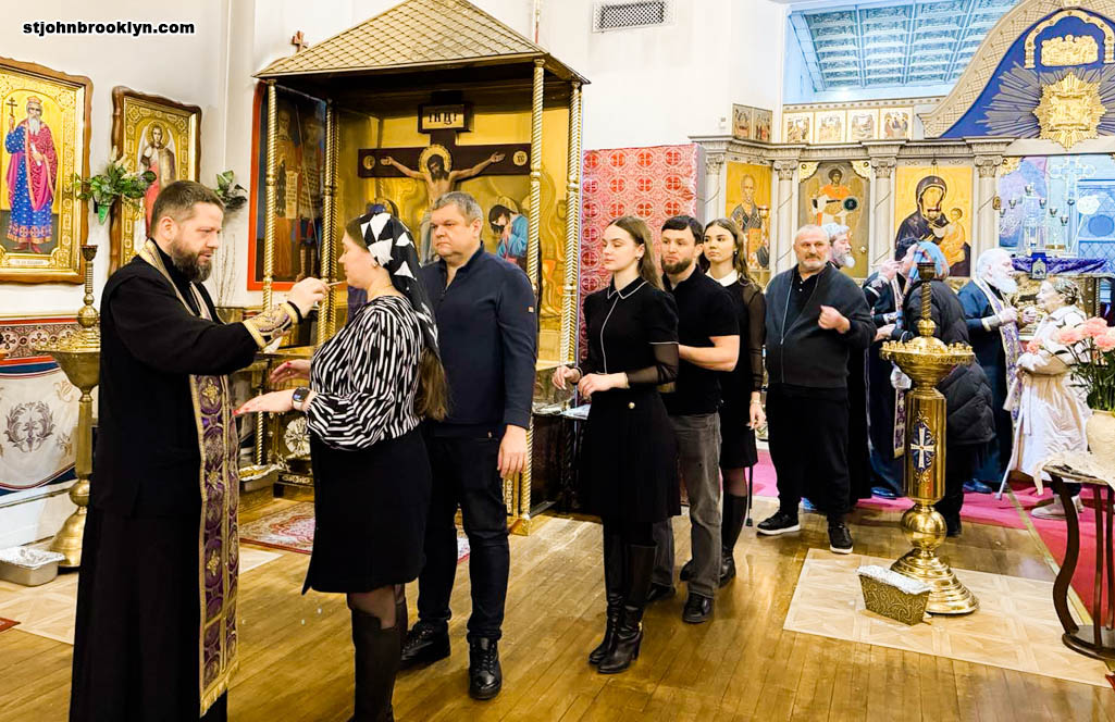 В православной церкви в Бруклине совершено Таинство Соборования