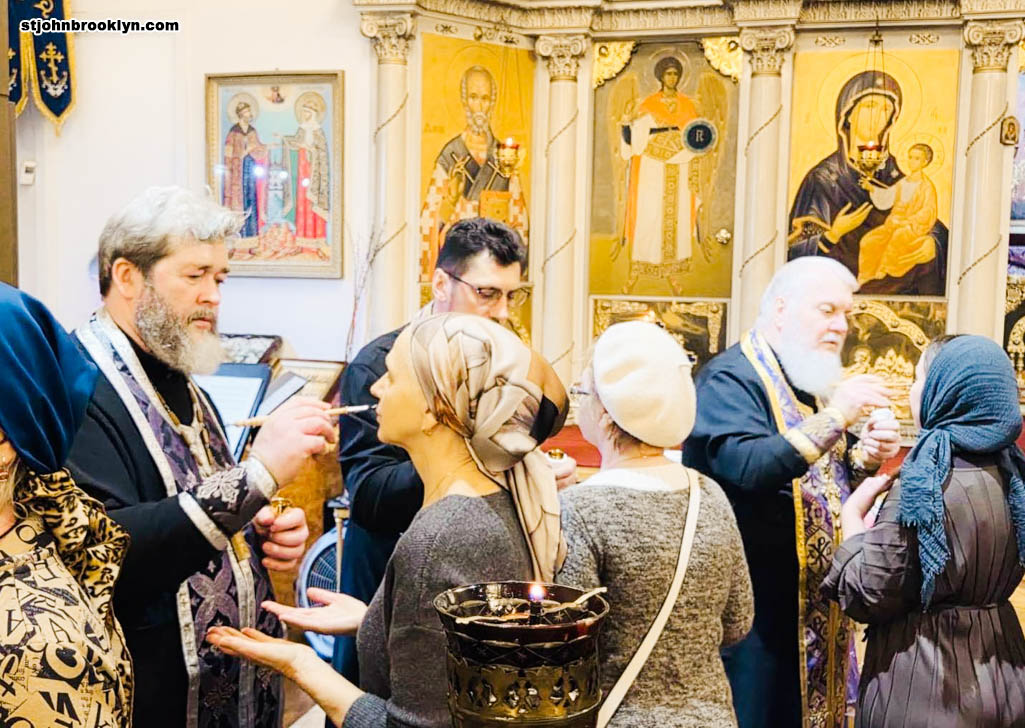 В православной церкви в Бруклине совершено Таинство Соборования