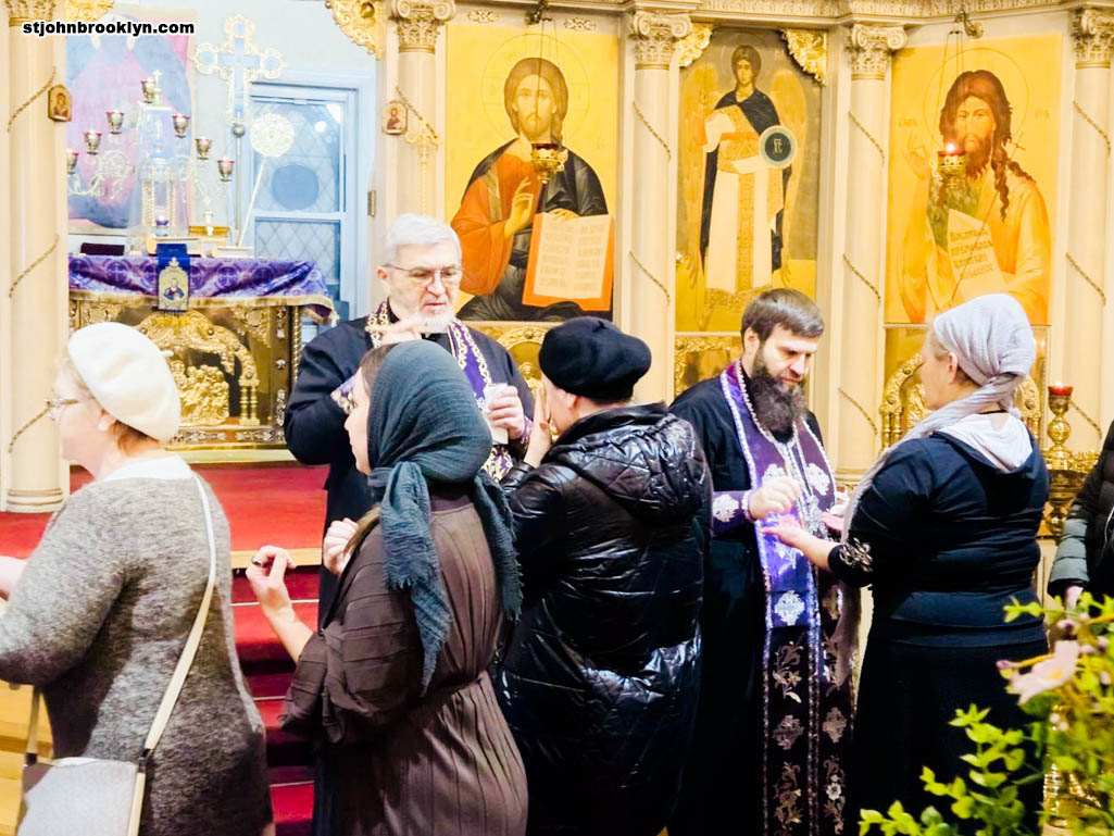В православной церкви в Бруклине совершено Таинство Соборования