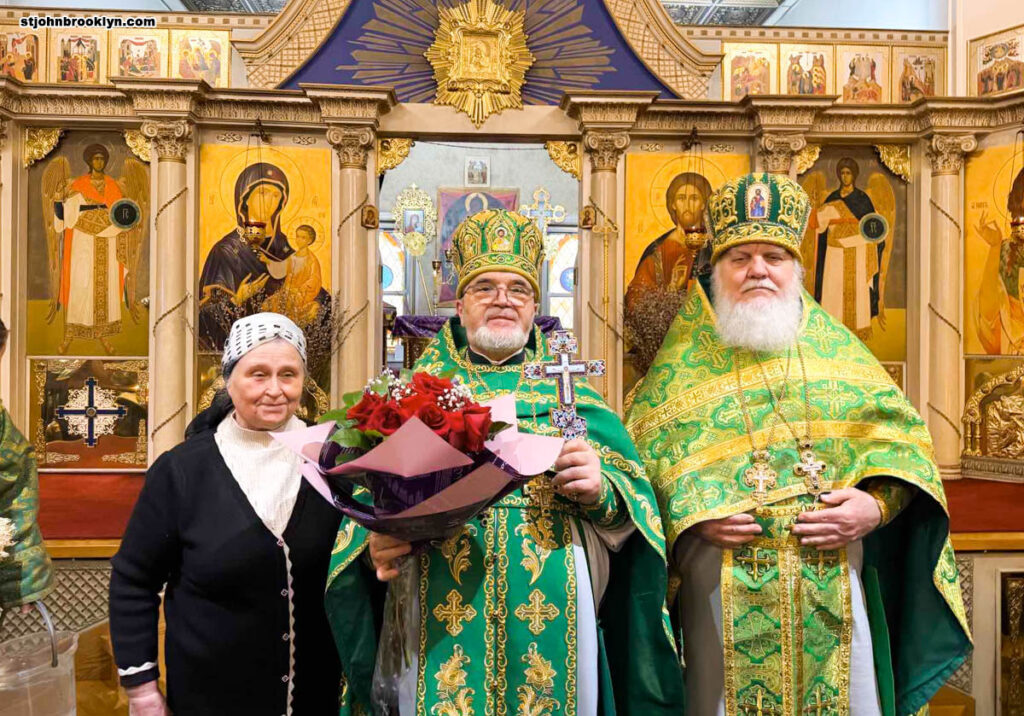 Праздник Входа Господня в Иерусалим молитвенно отметили в православной церкви в Бруклине