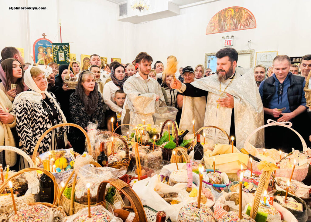 Освящение пасох в Бруклине