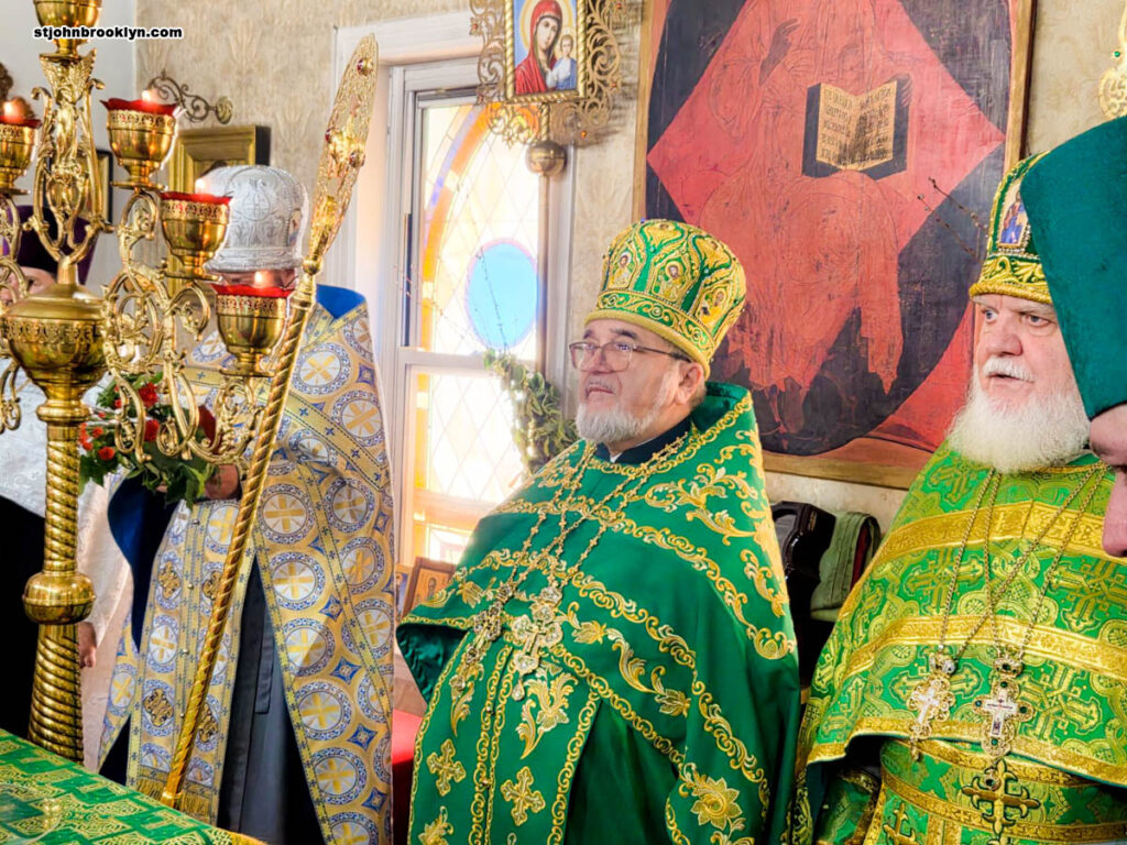 В Иоанно-Предтеченском соборе в Бруклине молитвенно отметили праздник Святой Троицы — Пятидесятницу