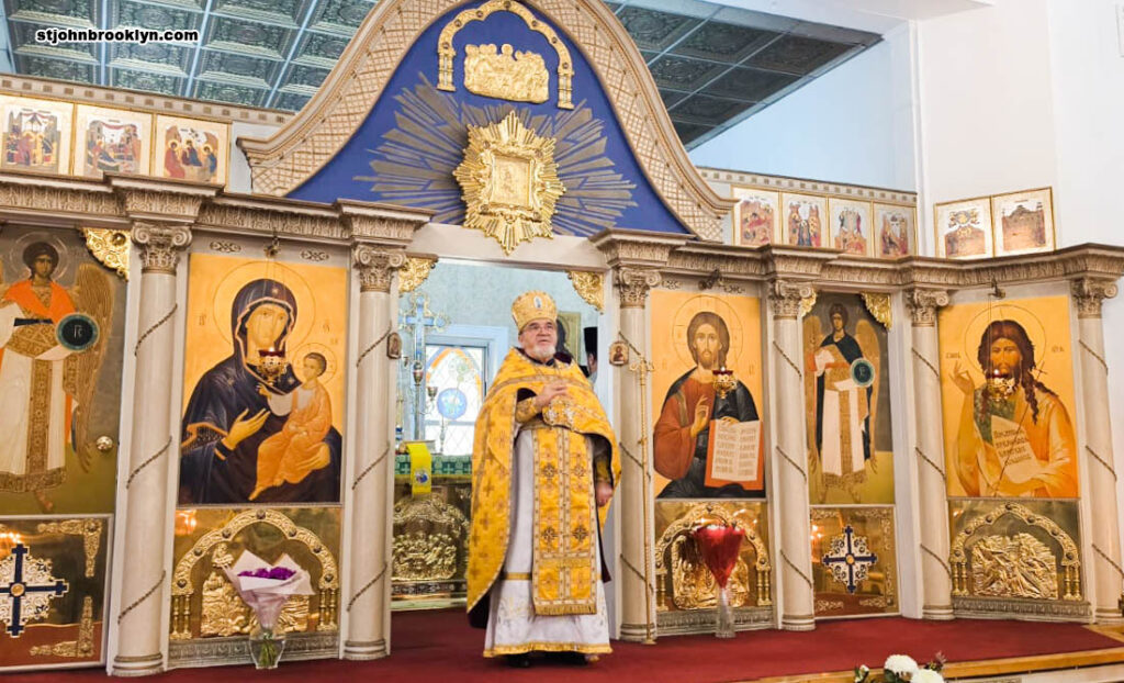 Православная церковь в Бруклине: Божественная литургия в 7-ю неделю по Пятидесятнице