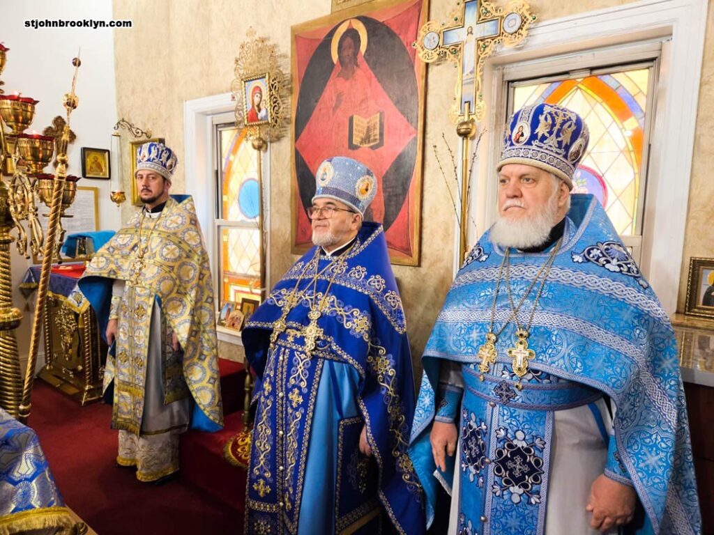 Праздник Успения Пресвятой Богородицы отметили в православном соборе в Бруклине