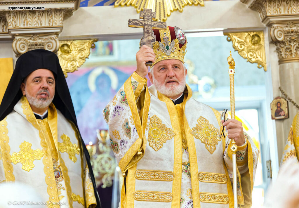 Архиепископ Елпидофор поздравил настоятеля протопресвитера Александра с 70-летием