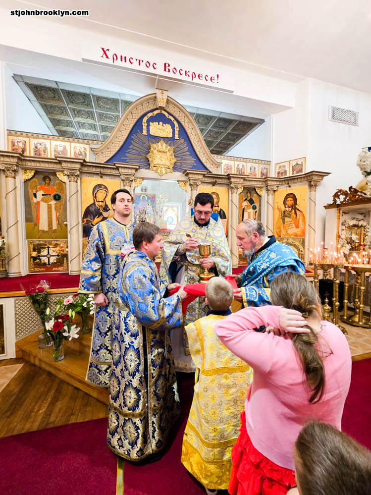 Праздник Рождества Пресвятой Богородицы отметили в православном соборе в Бруклине